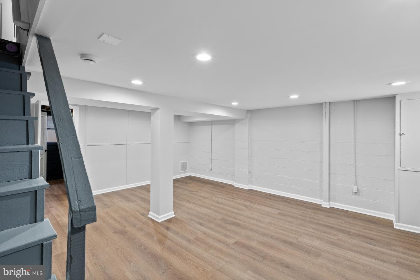 1115 Roland Heights Avenue photo 20