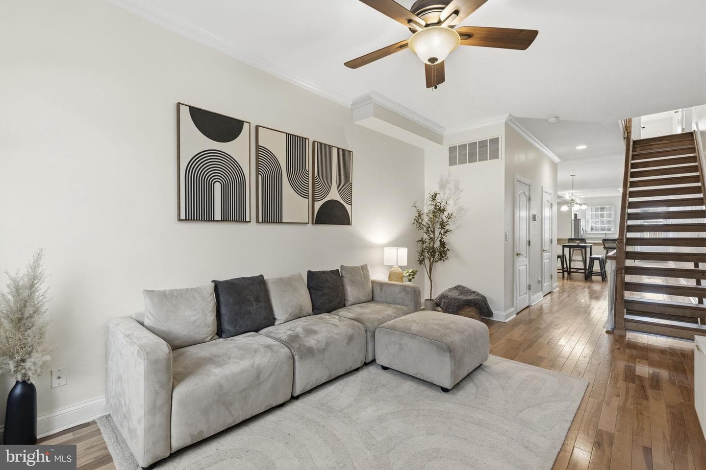 1344 Towson Street photo 2