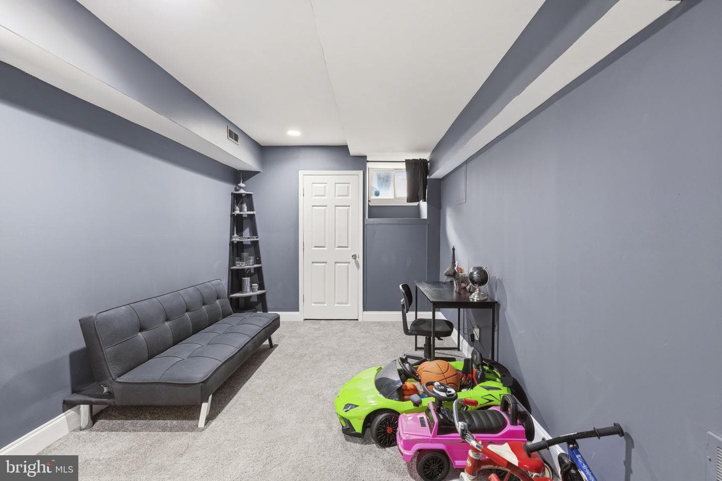 1344 Towson Street photo 27