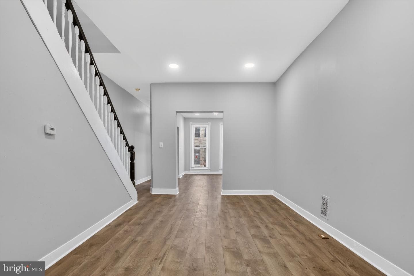 2583 W Fayette Street photo 7