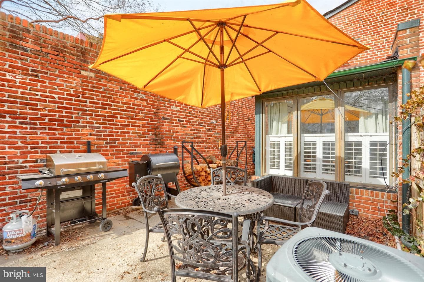 111 Barre Street W photo 25