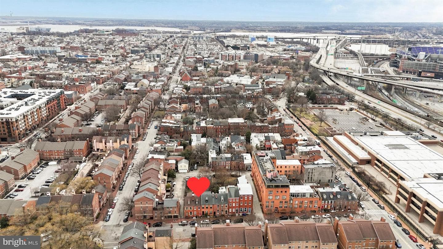 111 Barre Street W photo 43