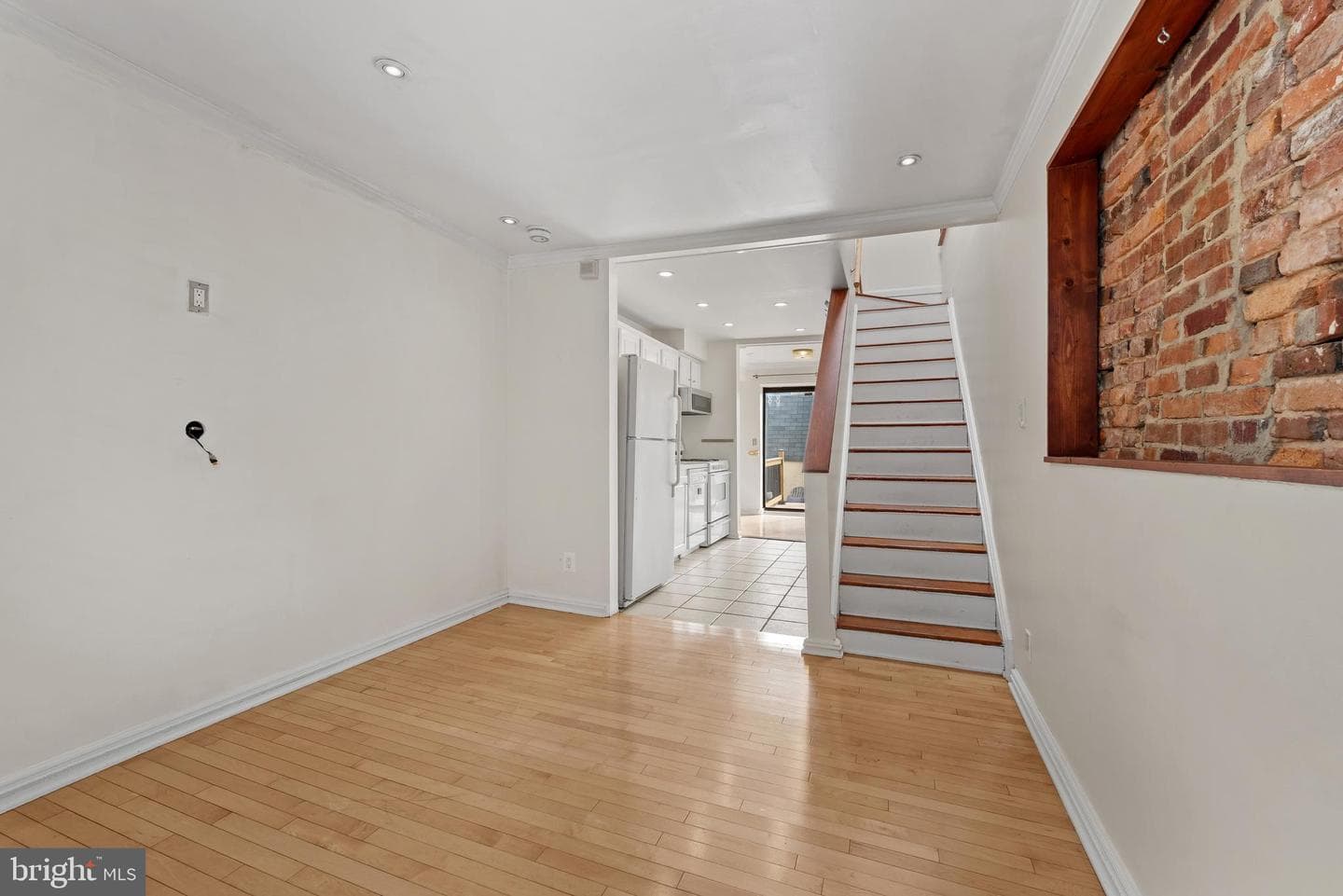 1249 Knox Court photo 6