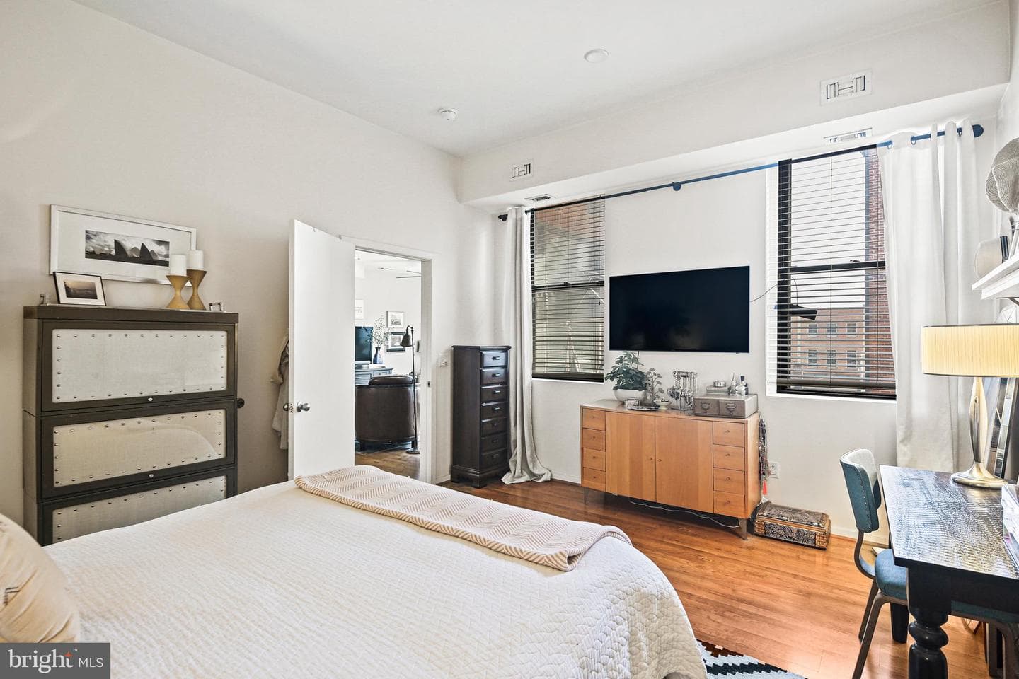 1211 Light Street #308 photo 7