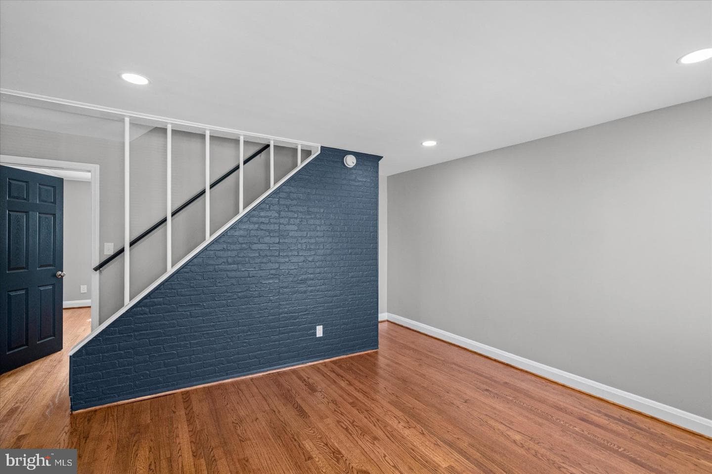 4603 Chatford Avenue photo 10