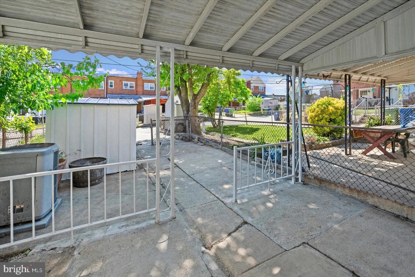 4603 Chatford Avenue photo 22