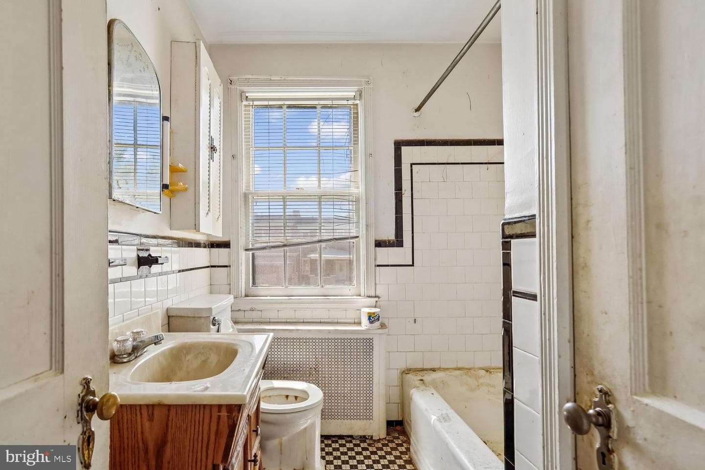 3224 Belmont Avenue photo 22