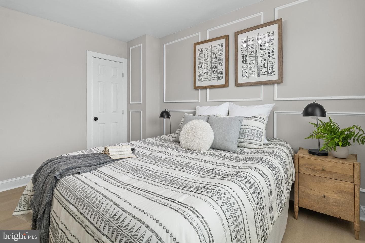 5907 Leith Walk photo 28