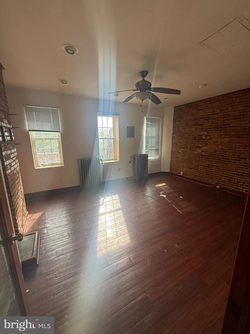 2225 Saint Paul Street photo 23