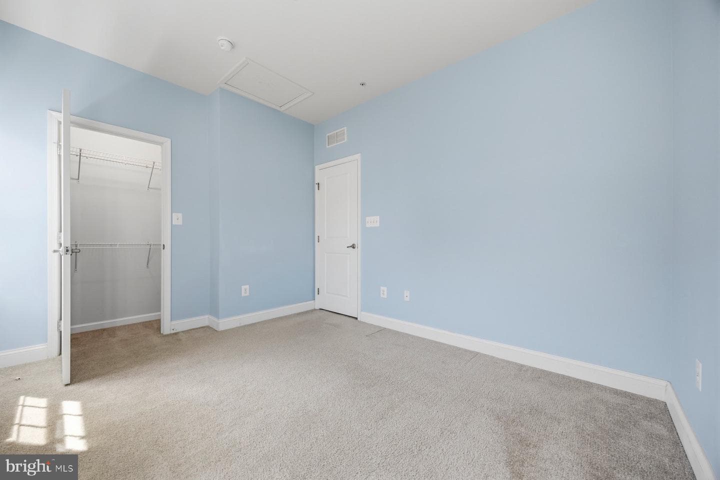738 S Macon Street photo 25