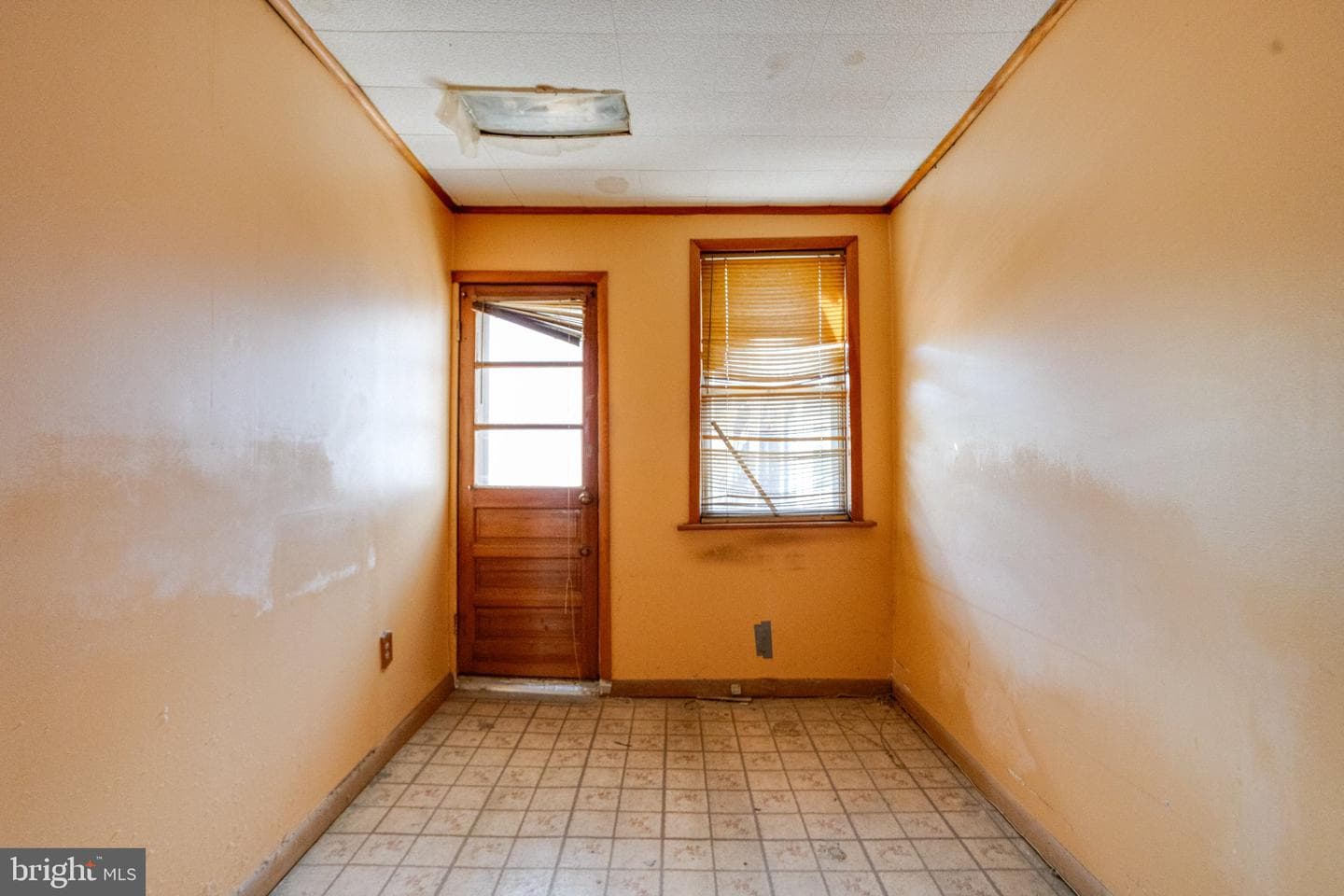 38 S Curley Street photo 31