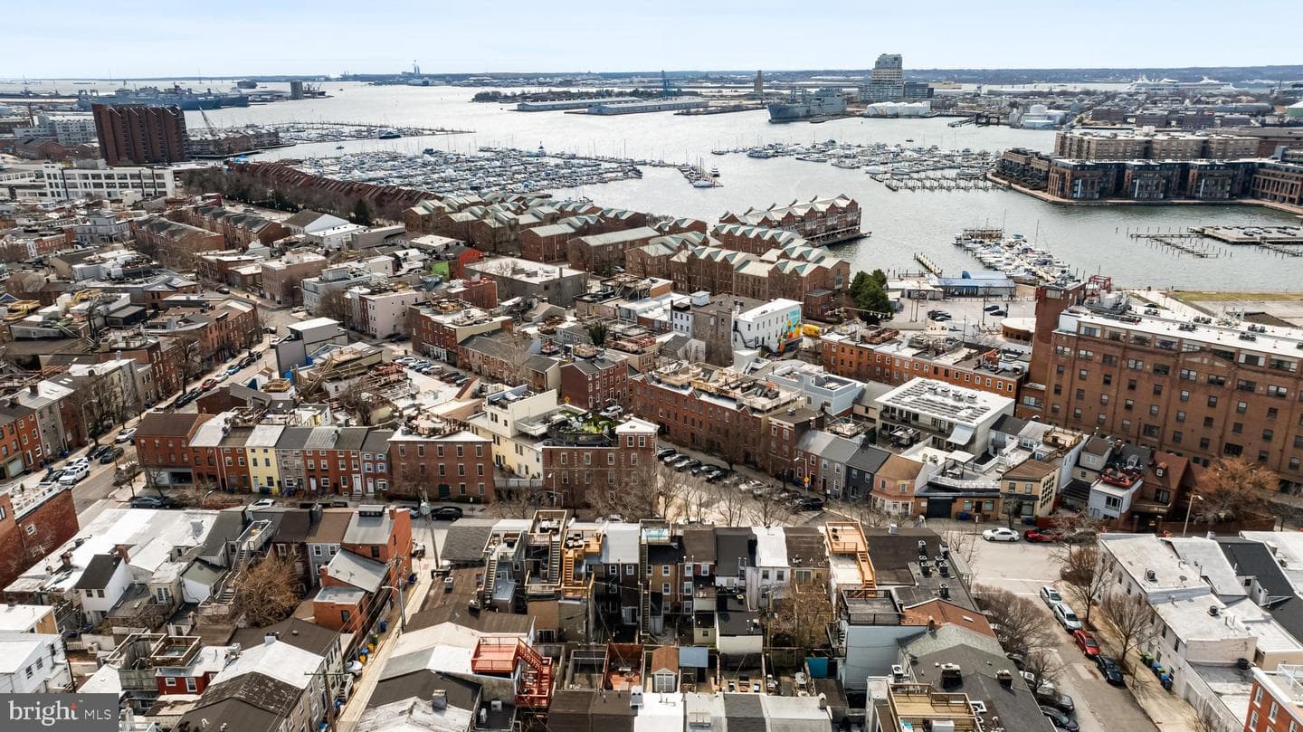2214 Fleet Street photo 32