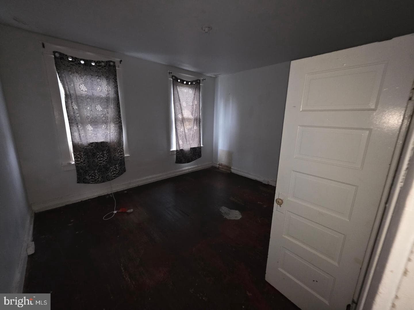 123 Monastery Avenue photo 7