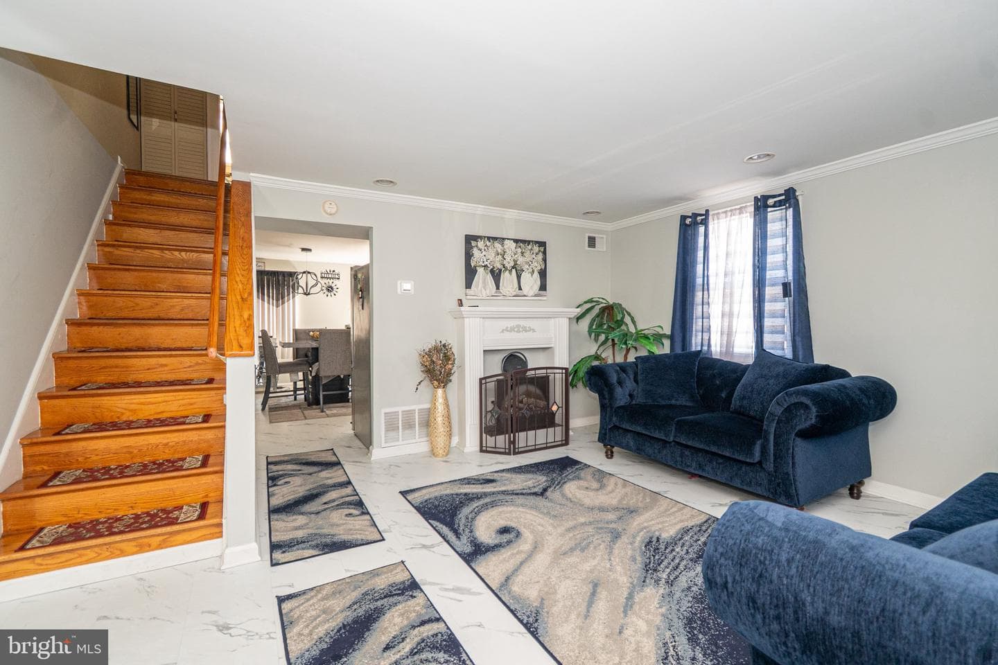 2929 Mallview Road photo 4
