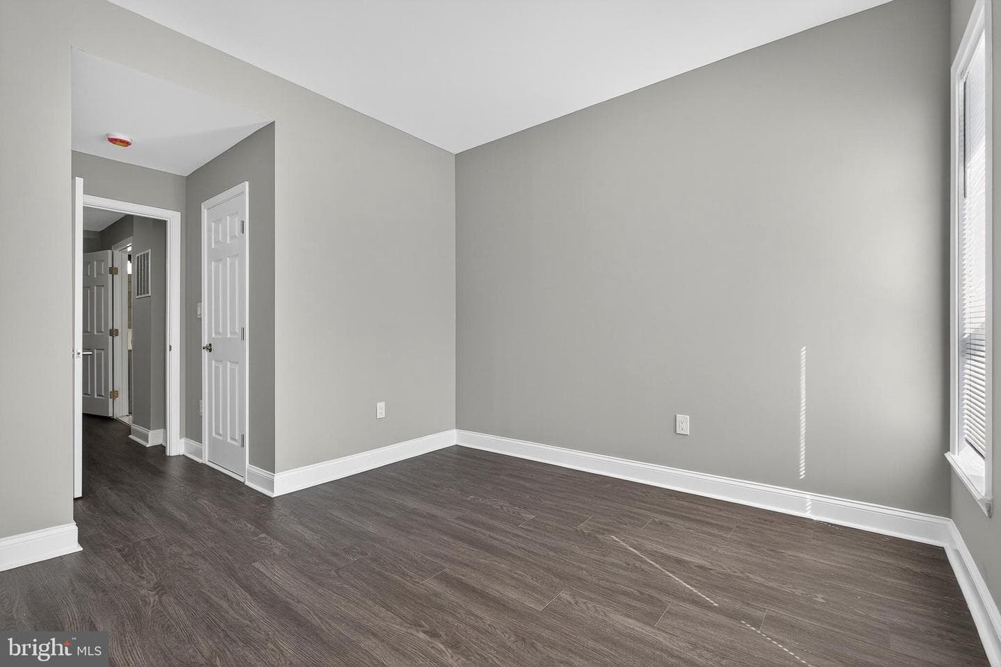 320 S Pulaski Street photo 21