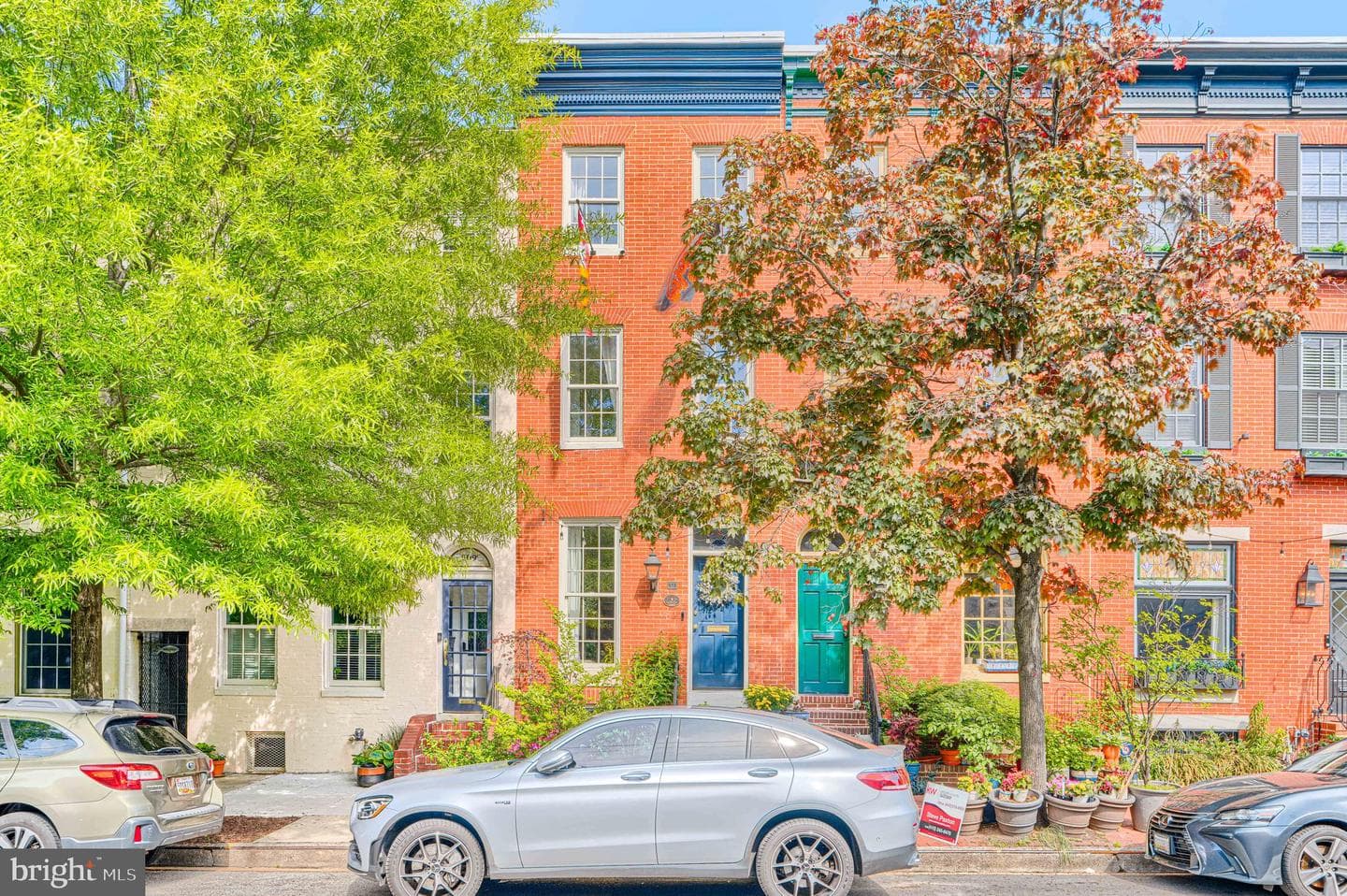 811 William Street photo 41