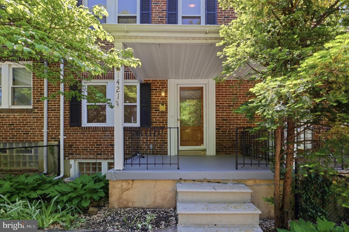 1421 W 41st Street W