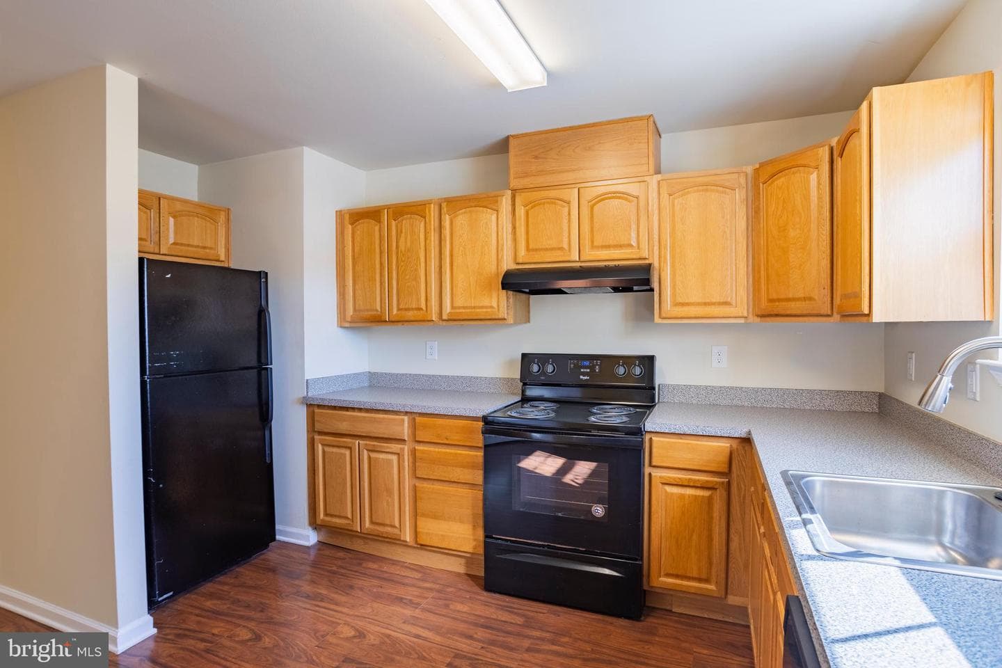 2615 Huron Street photo 12