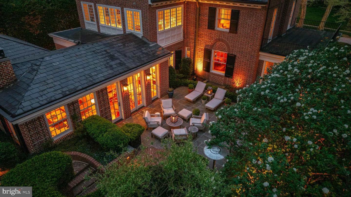 216 Chancery Road photo 4