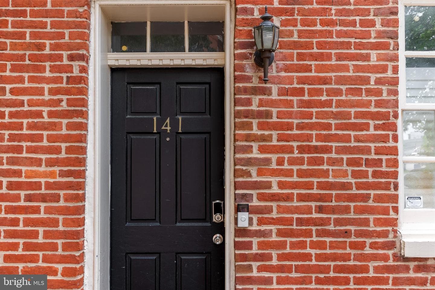141 W Montgomery Street photo 2