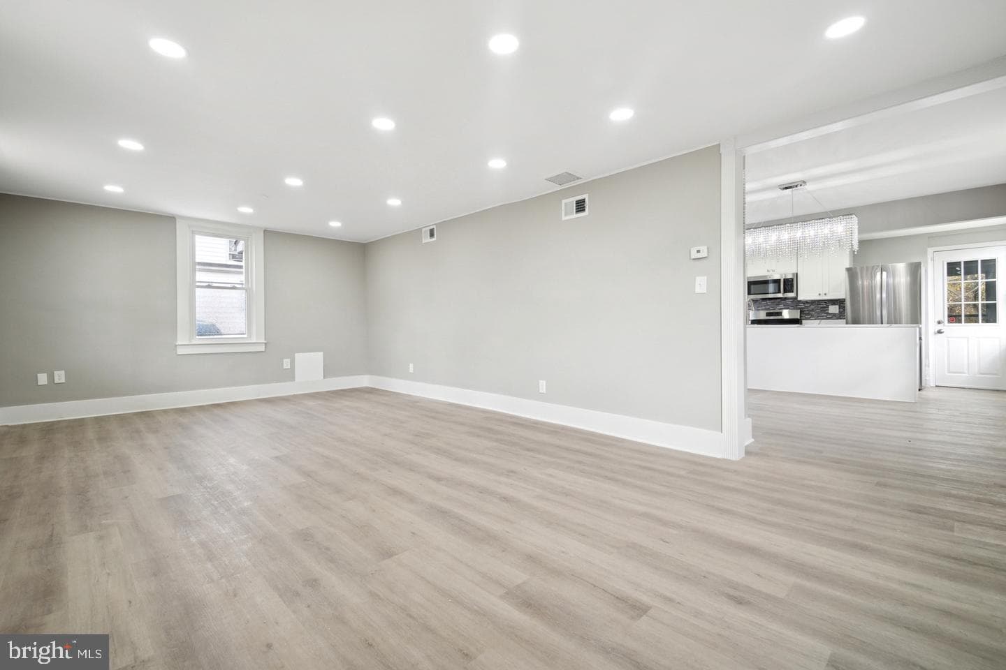 3814 Walnut Avenue photo 13