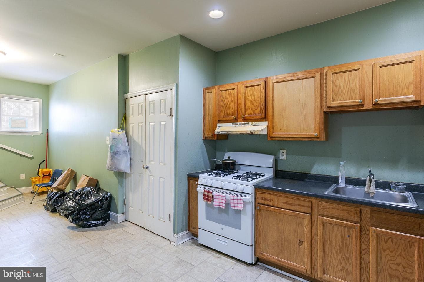1841 Druid Hill Avenue photo 4