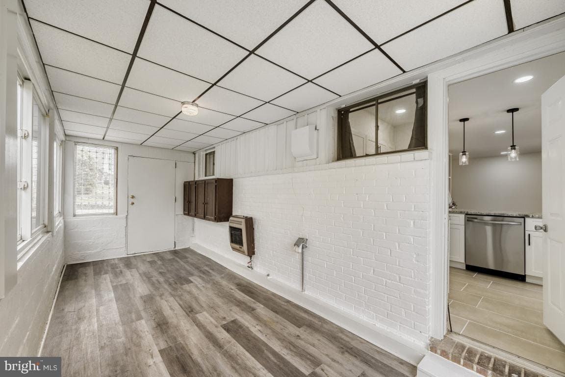 2403 Hermosa Avenue photo 8