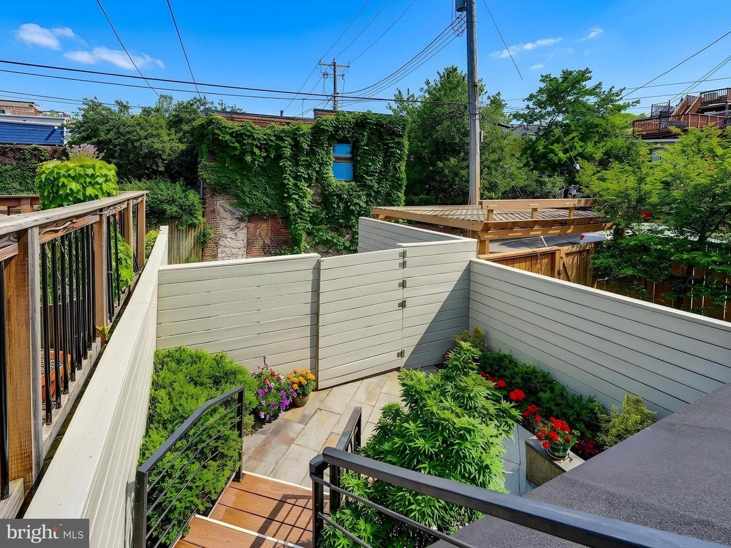 2119 E Lombard Street E photo 39
