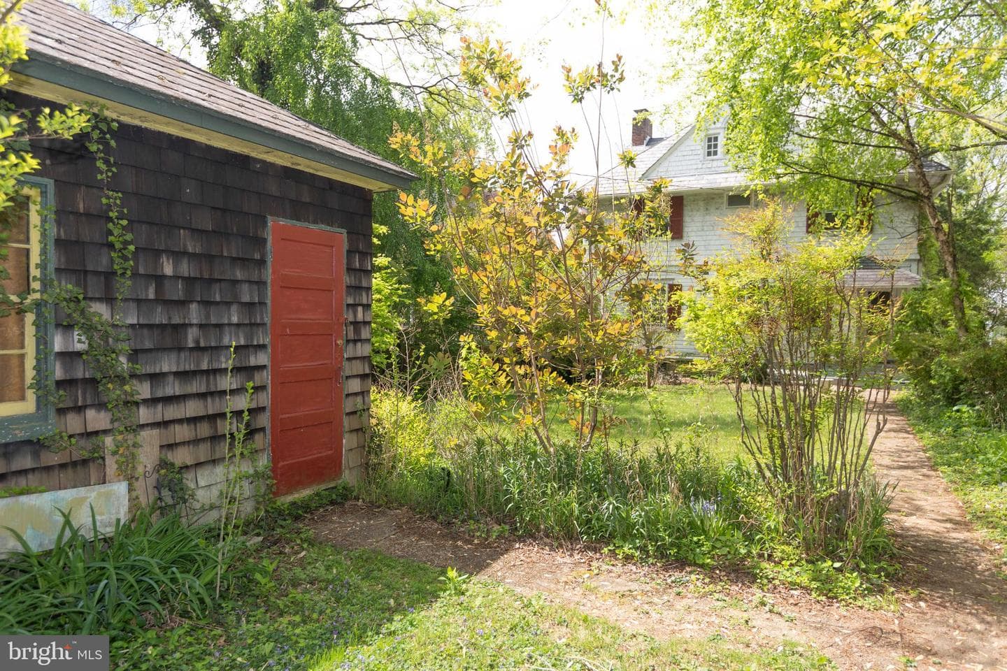 201 Hawthorne Road photo 41
