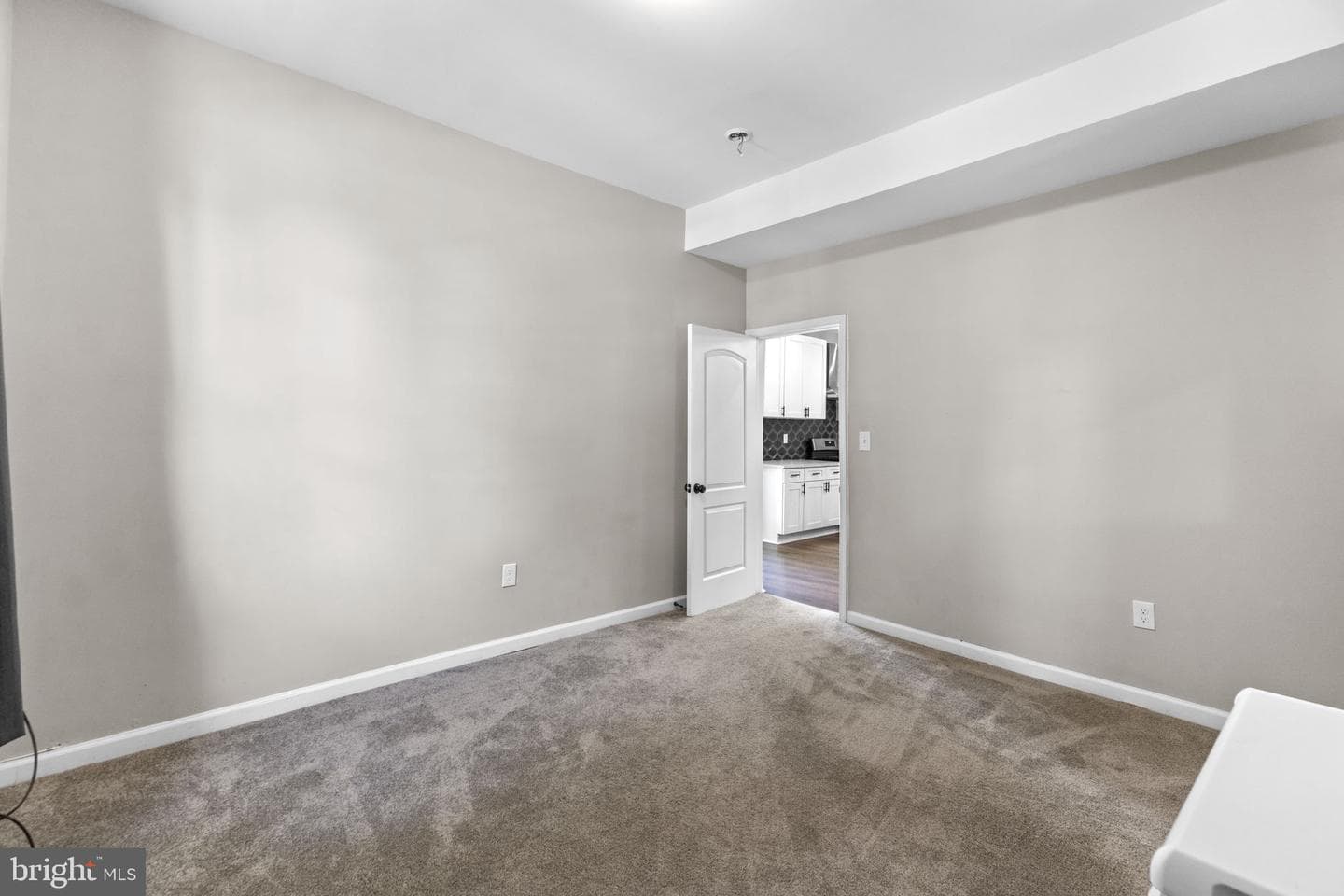 4016 Maine Avenue photo 15
