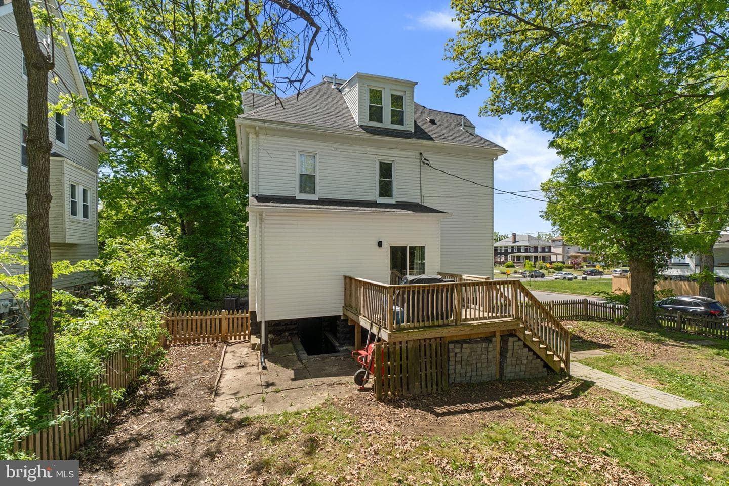 4016 Maine Avenue photo 39