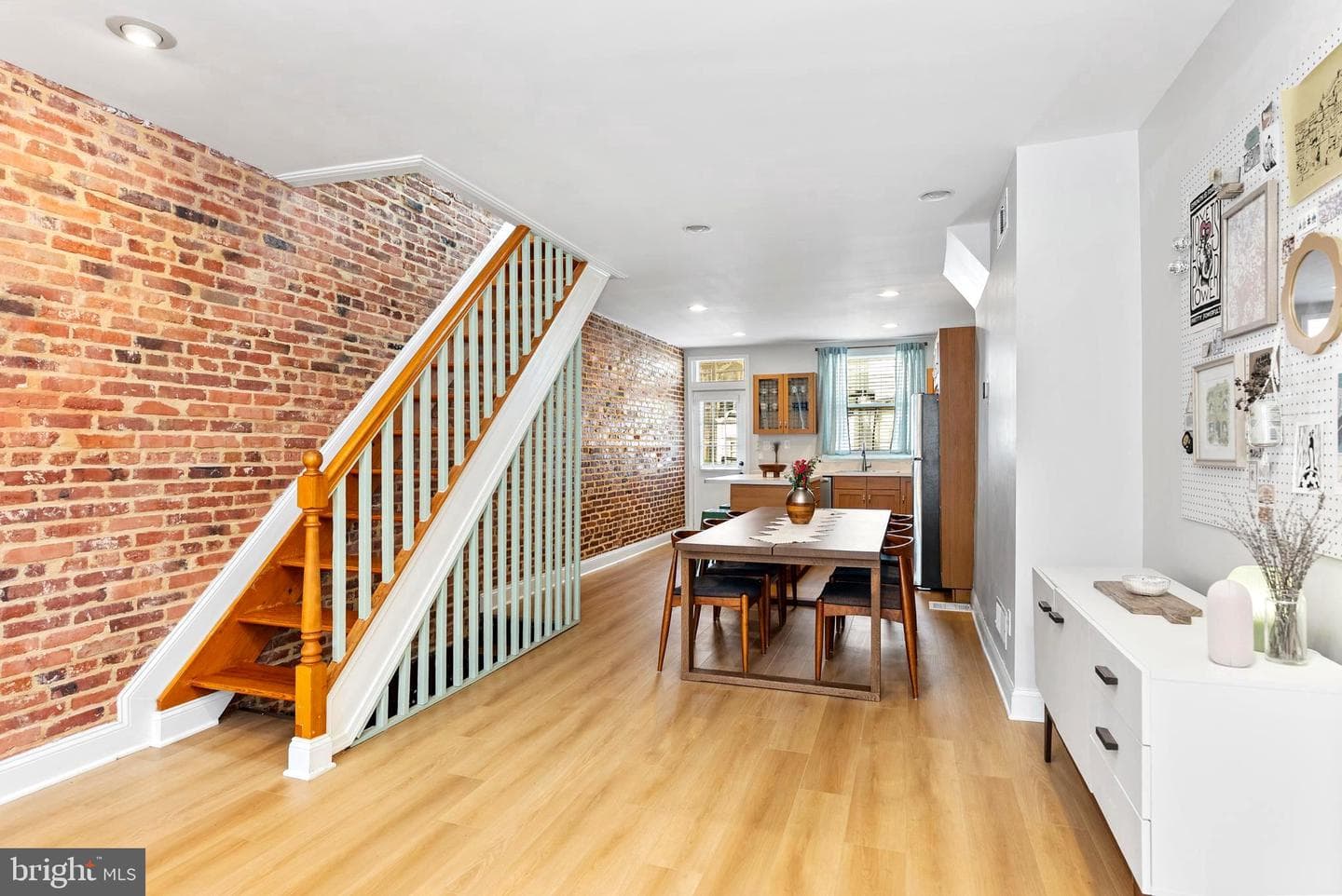 14 S Curley Street photo 7