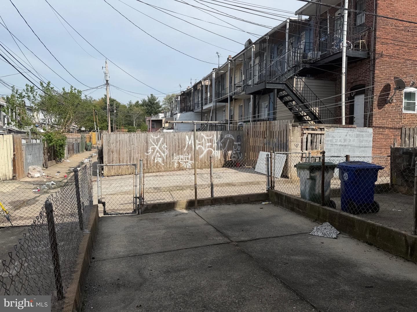 111 N Highland Avenue photo 15