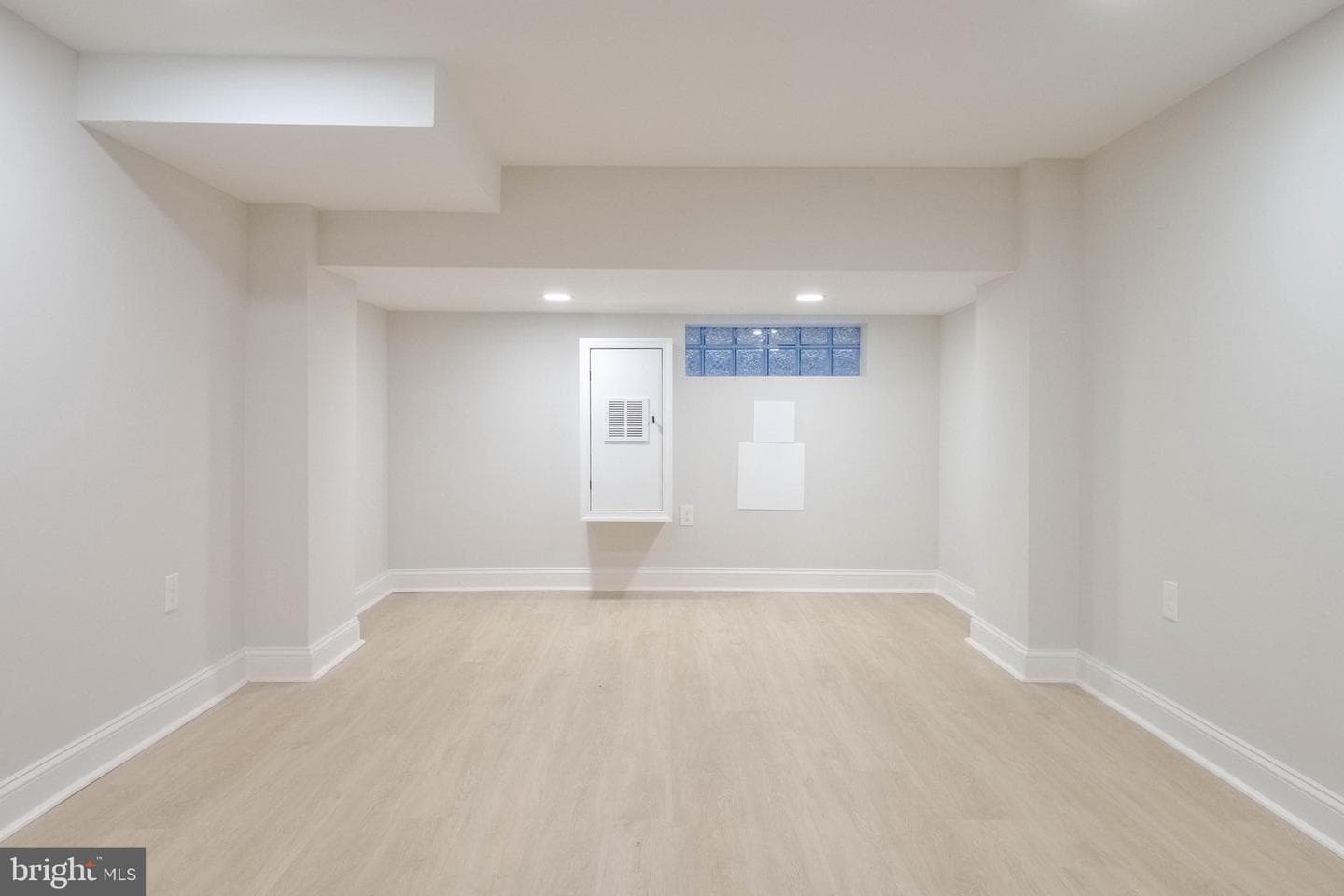 1645 Normal Avenue photo 29