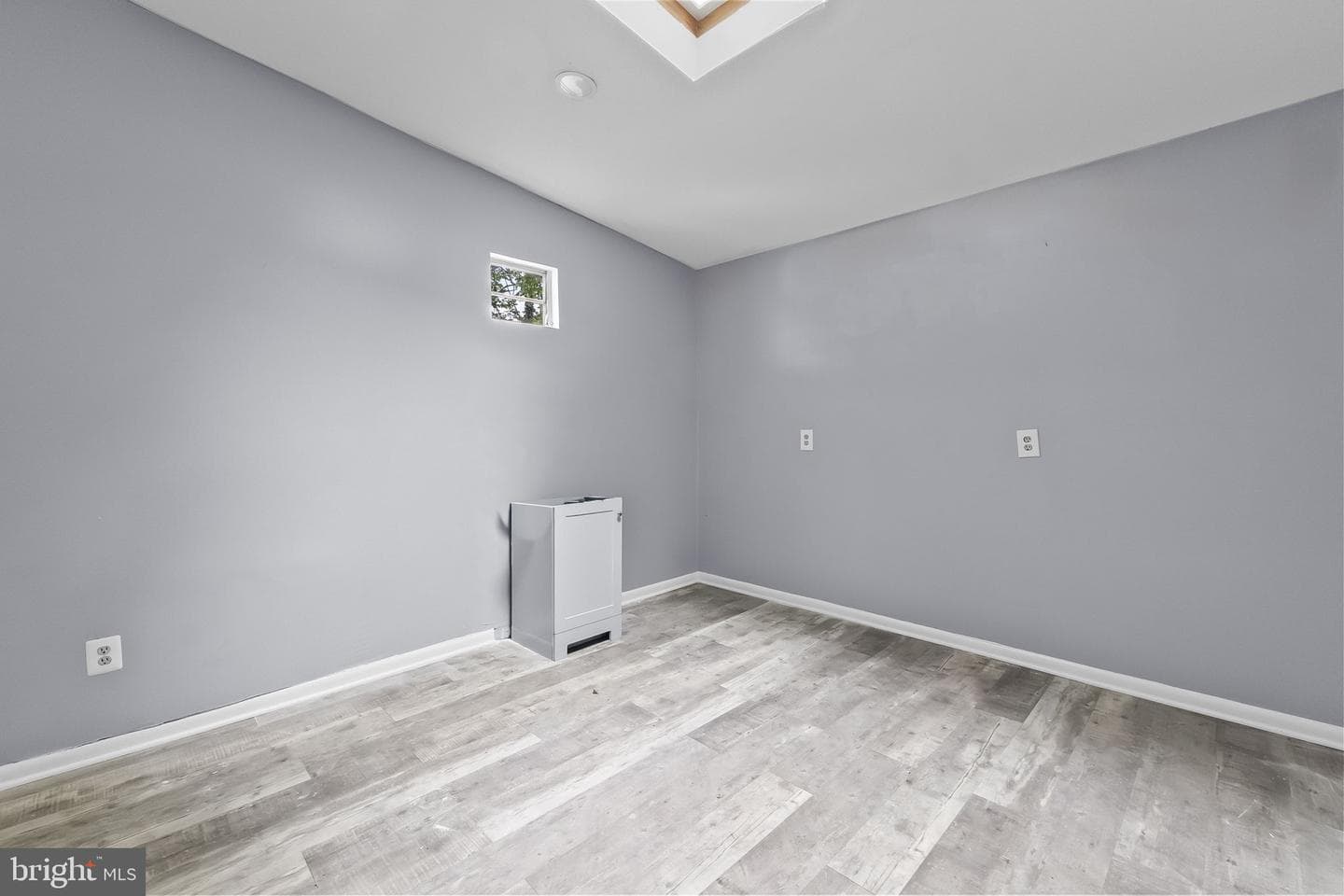 408 S Beechfield Avenue photo 9
