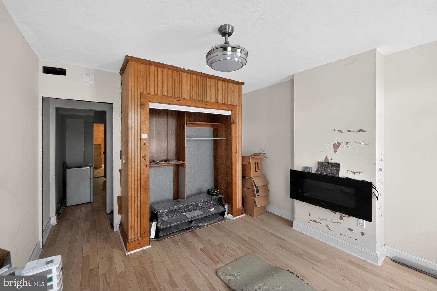 714 Portland photo 9
