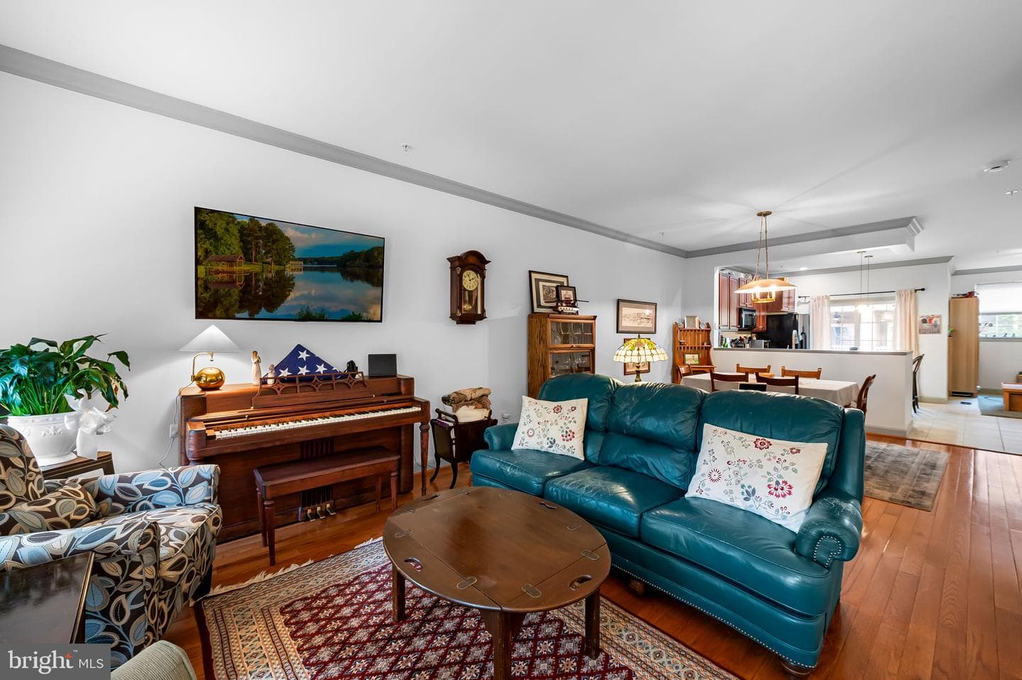 2338 Cambridge Walk photo 24