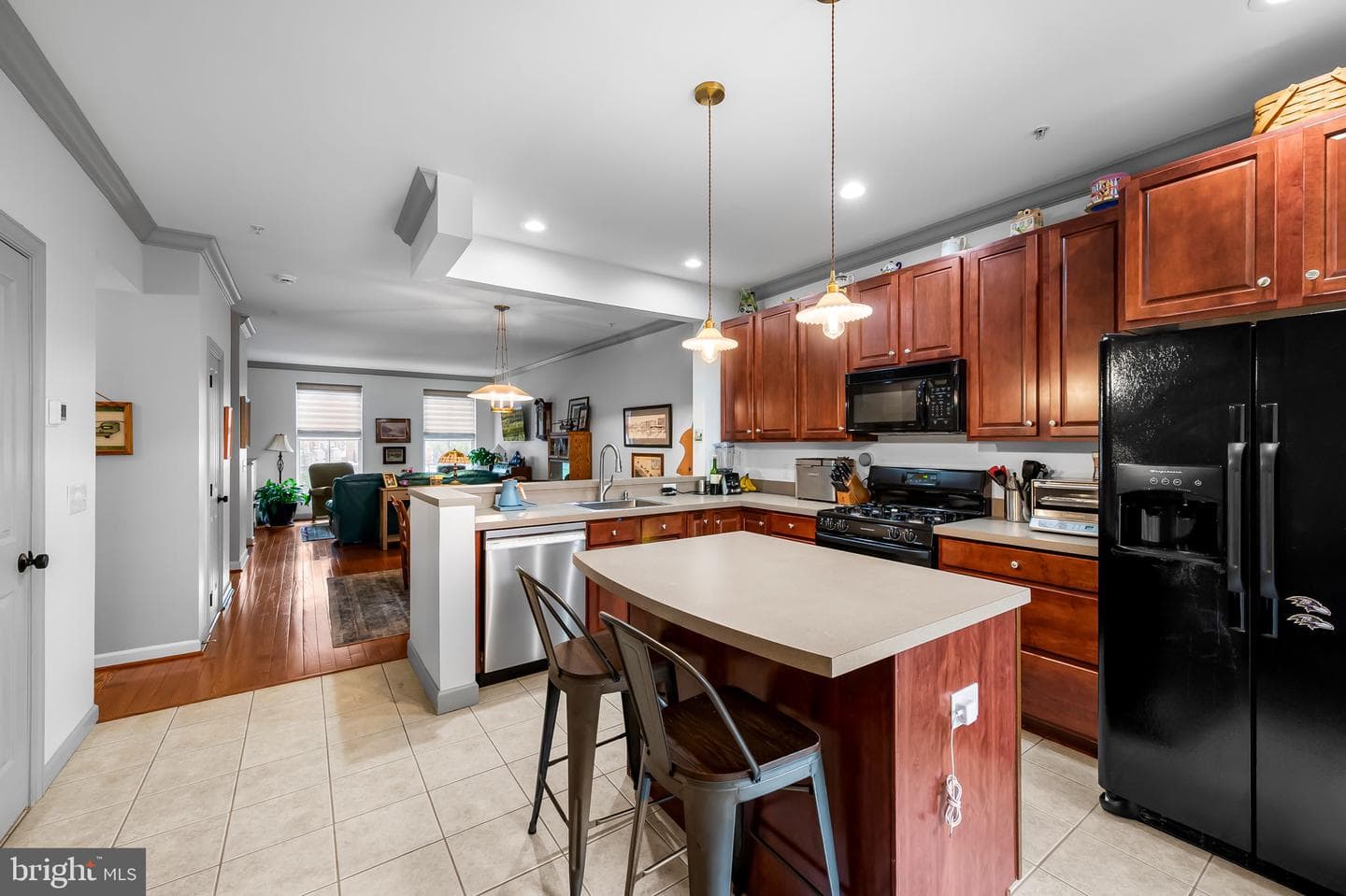 2338 Cambridge Walk photo 27