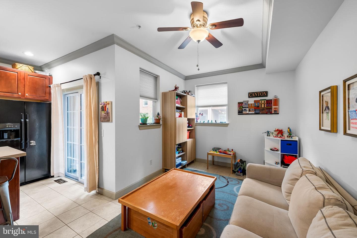 2338 Cambridge Walk photo 33