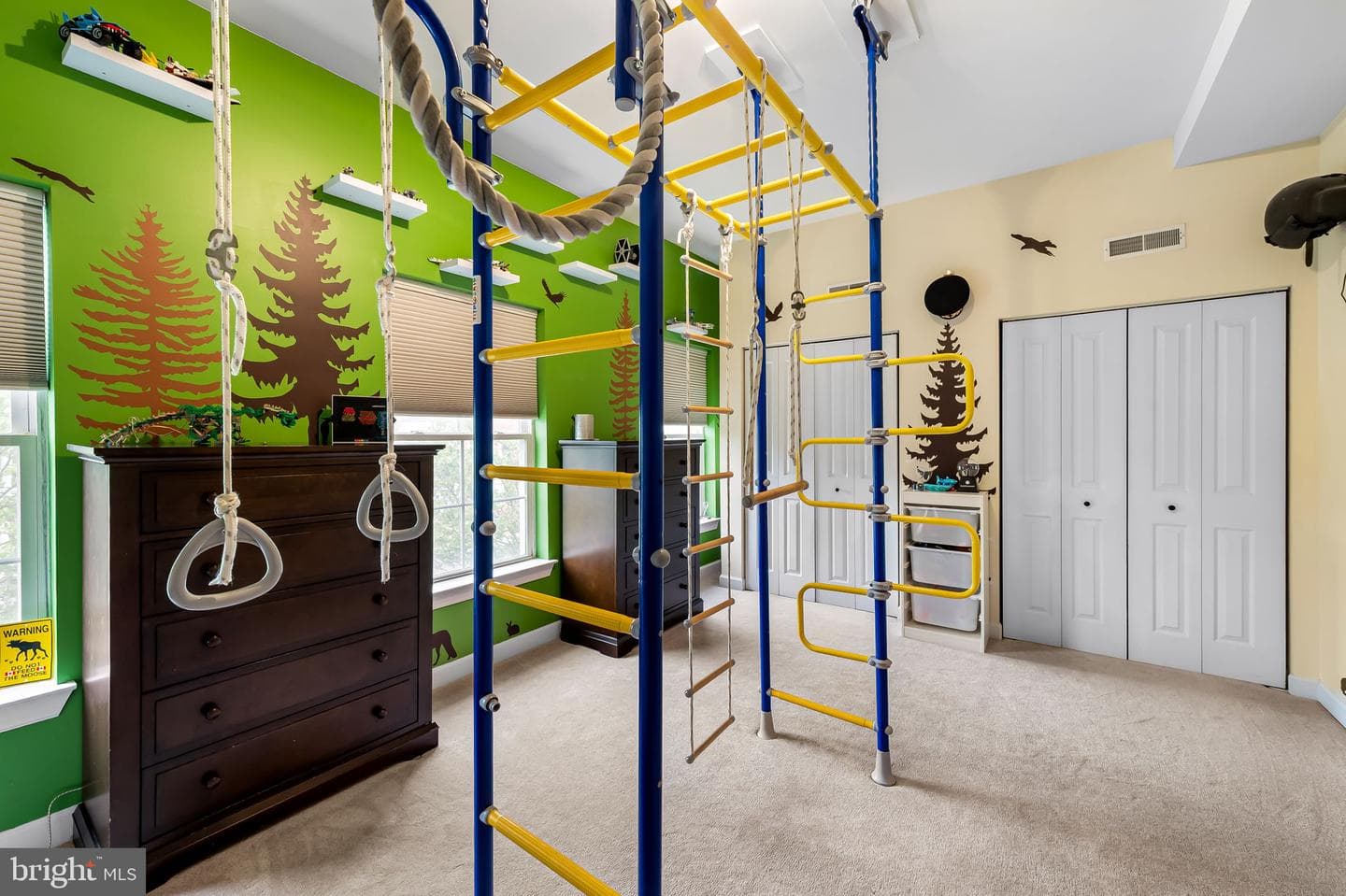 2338 Cambridge Walk photo 38