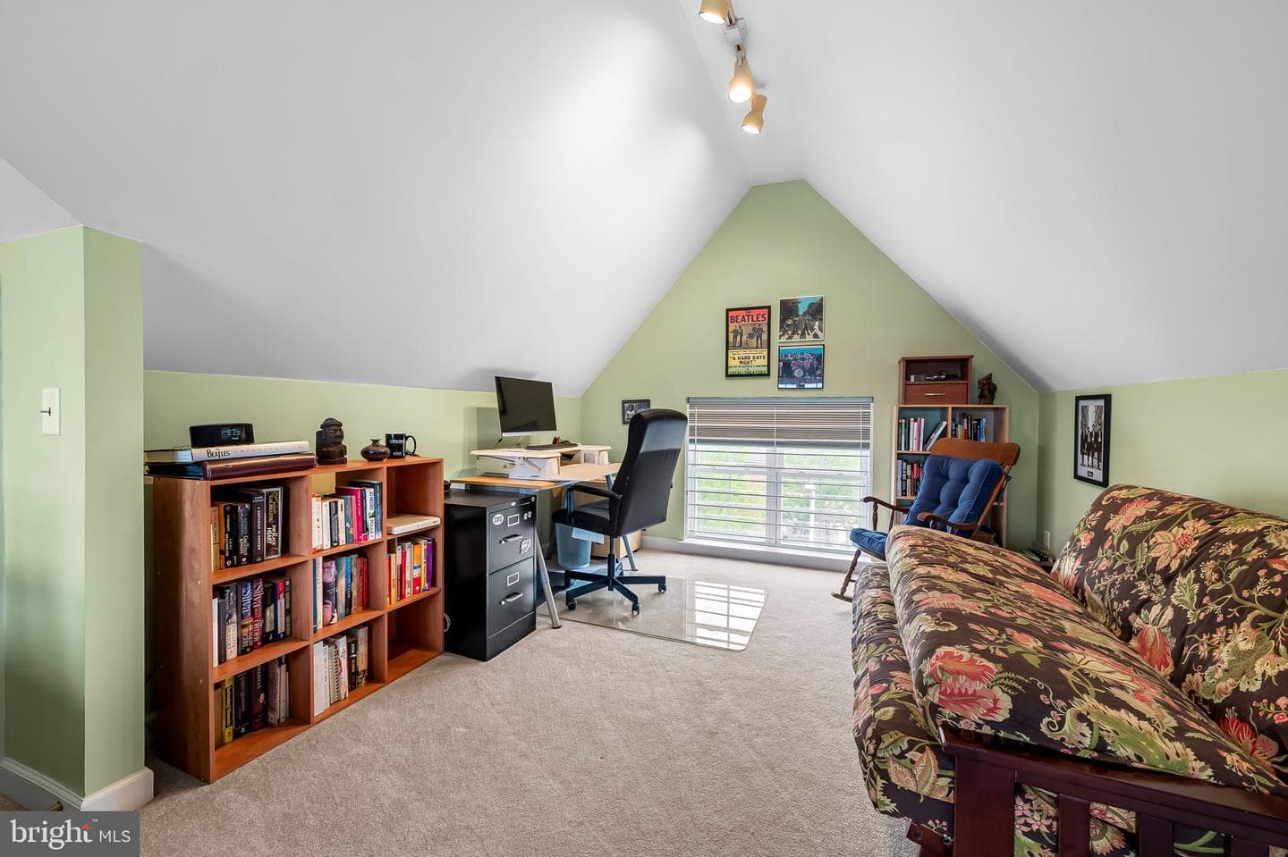 2338 Cambridge Walk photo 48