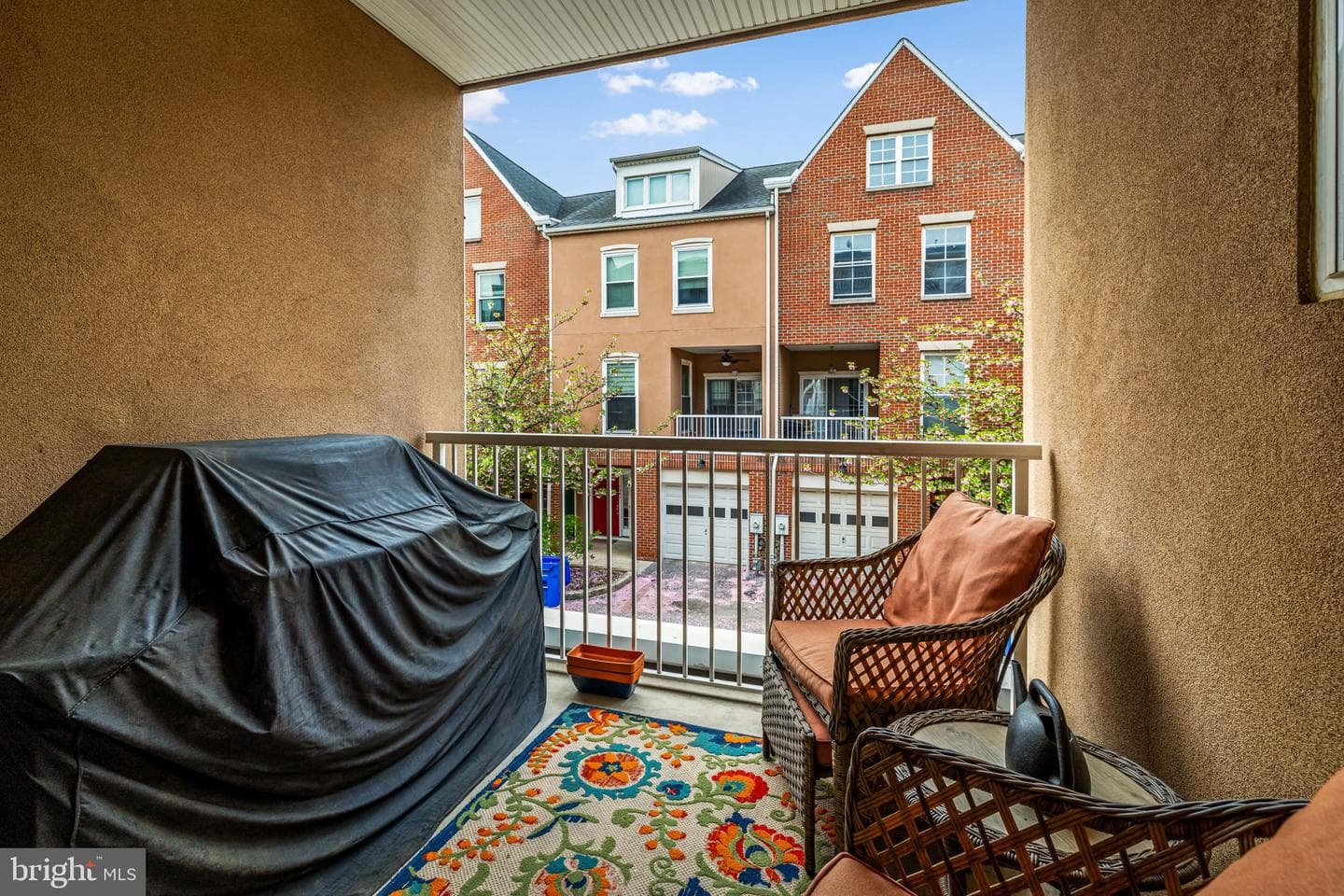 2338 Cambridge Walk photo 7