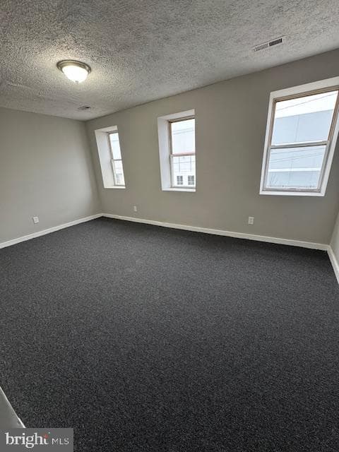 4620 Curtis Avenue photo 7