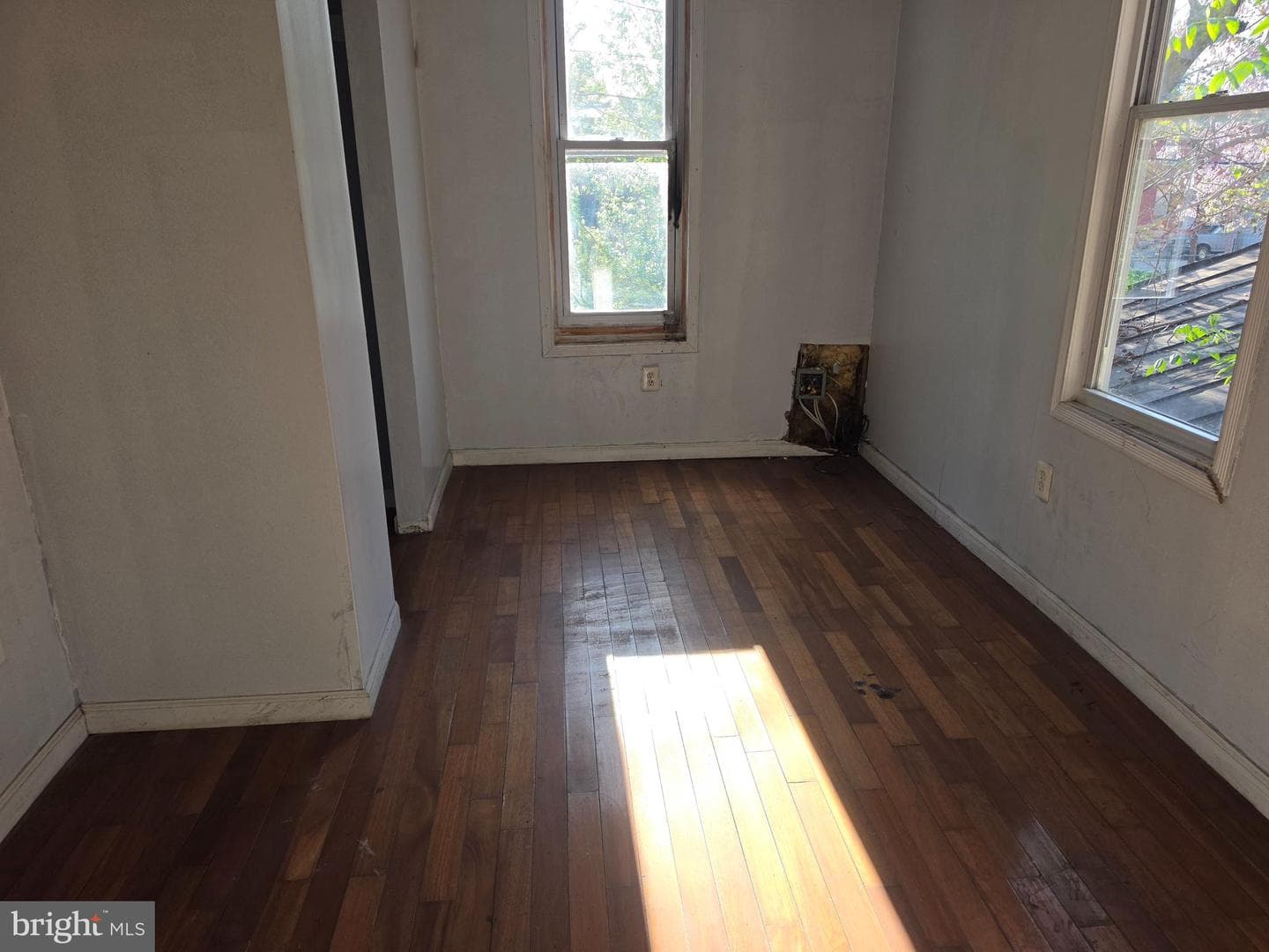 336 S Stricker Street photo 13