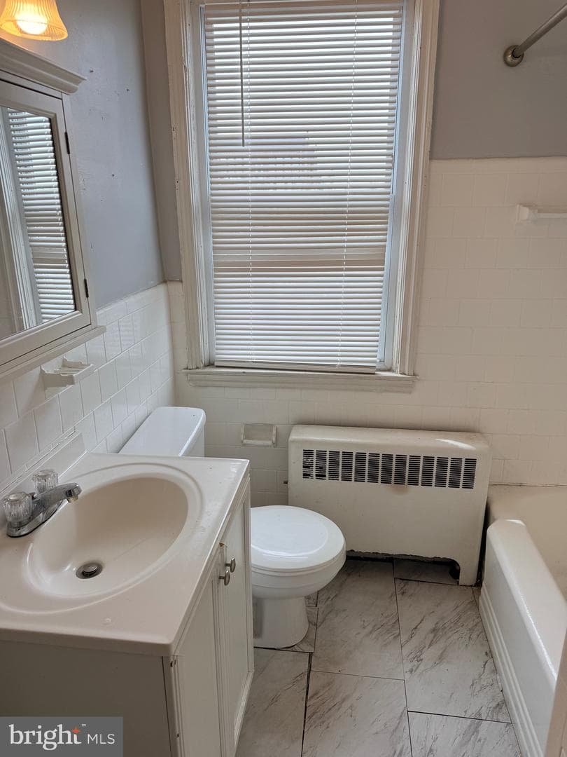 2638 E Federal Street photo 18