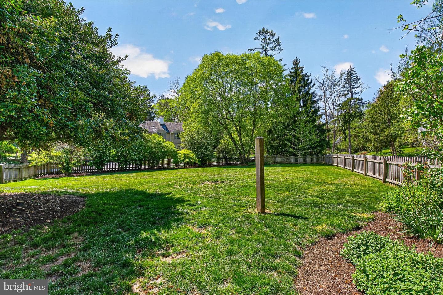1104 Harriton Road photo 42