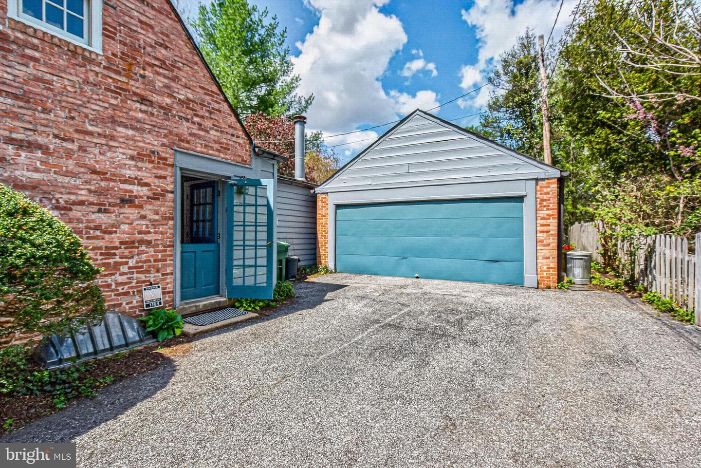 1104 Harriton Road photo 47