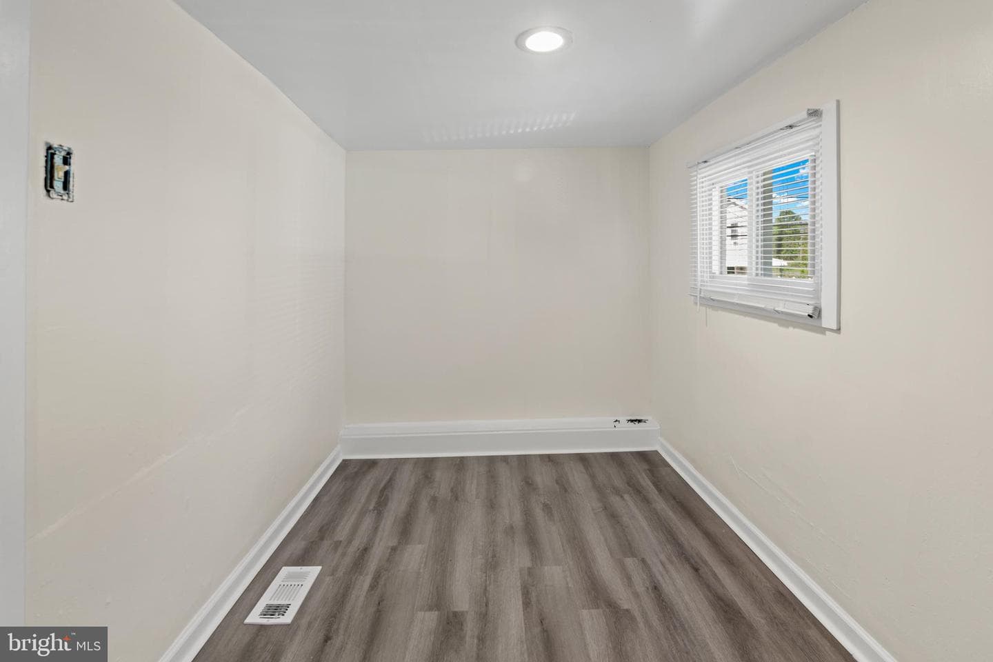 4709 Virginia Avenue photo 20