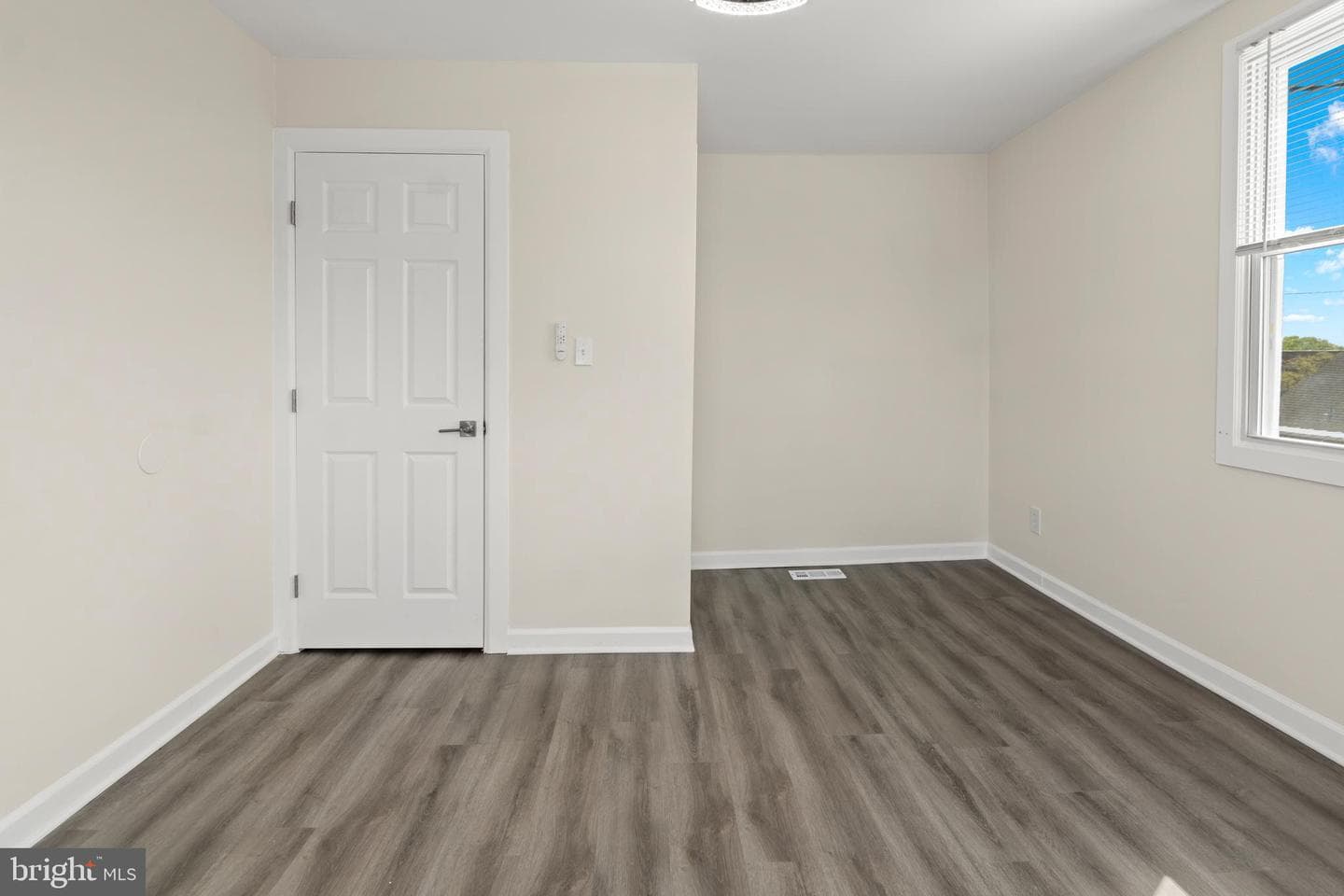 4709 Virginia Avenue photo 26
