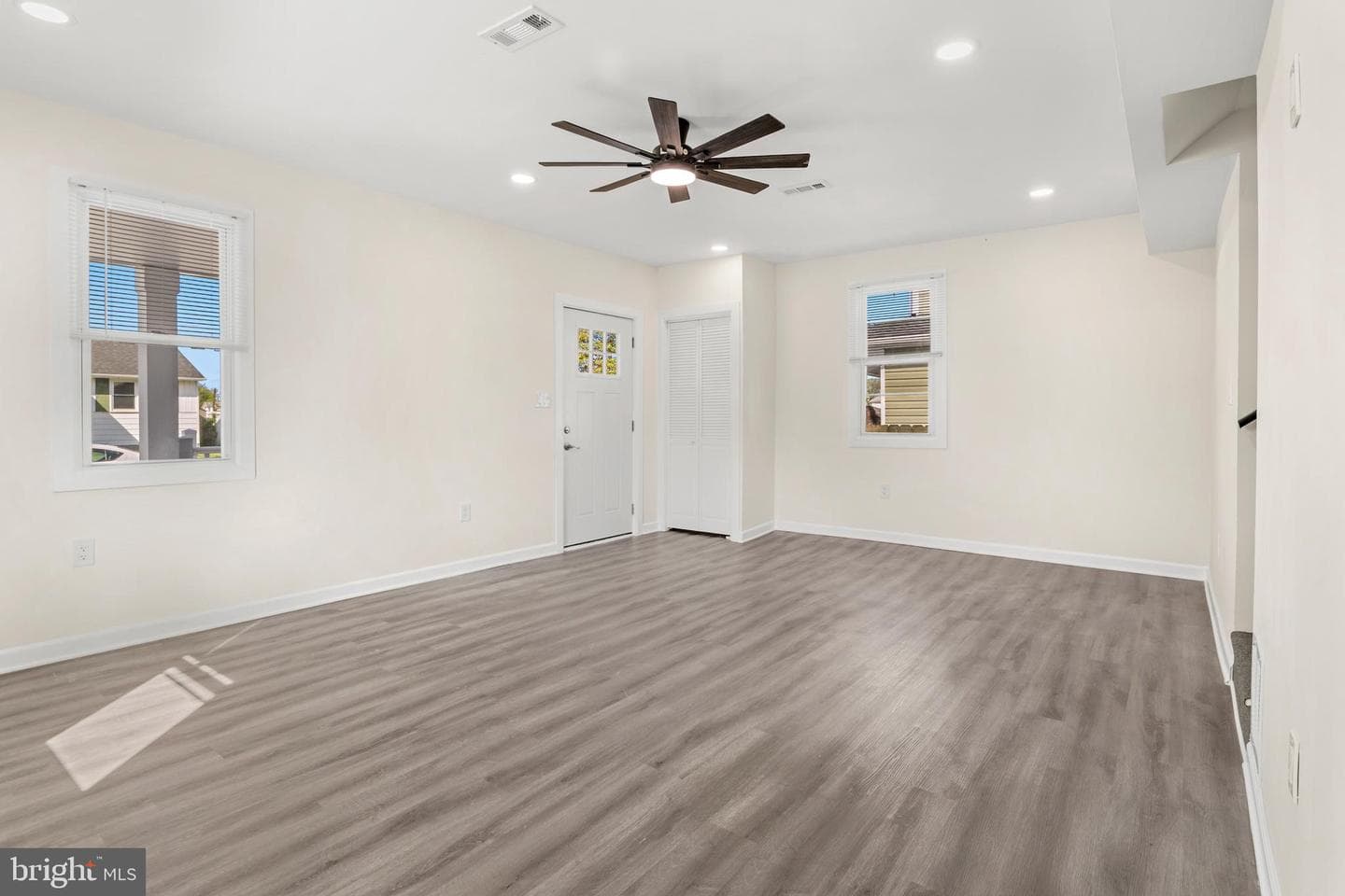 4709 Virginia Avenue photo 9